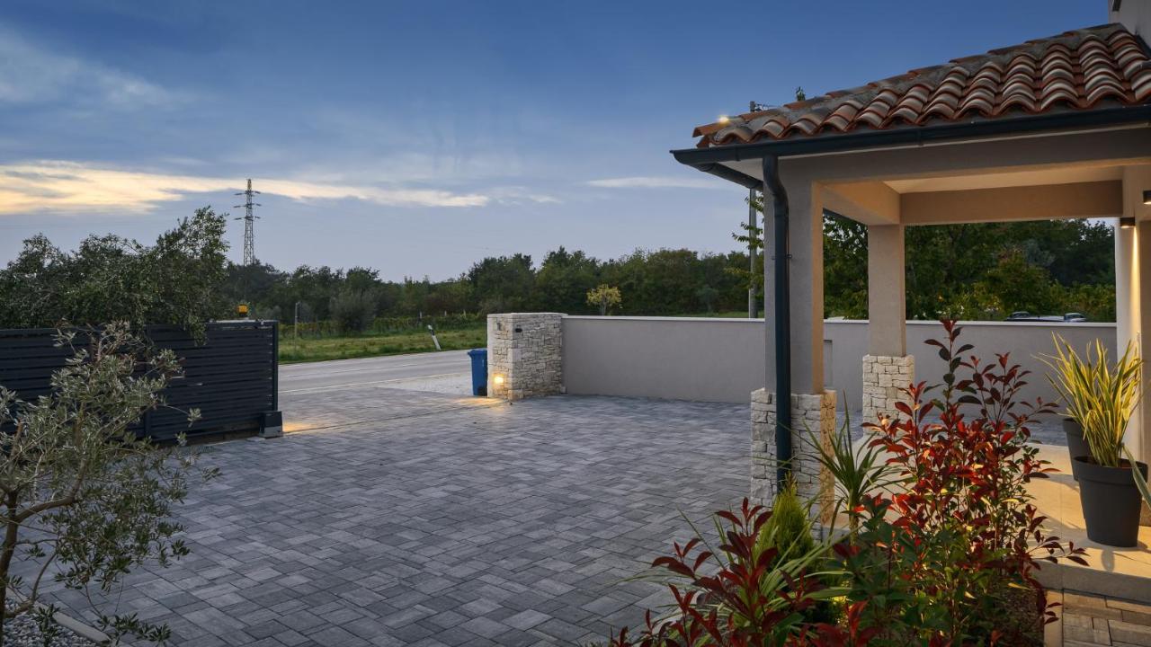 Villa Rozhica สเวตวินเชนัต ภายนอก รูปภาพ